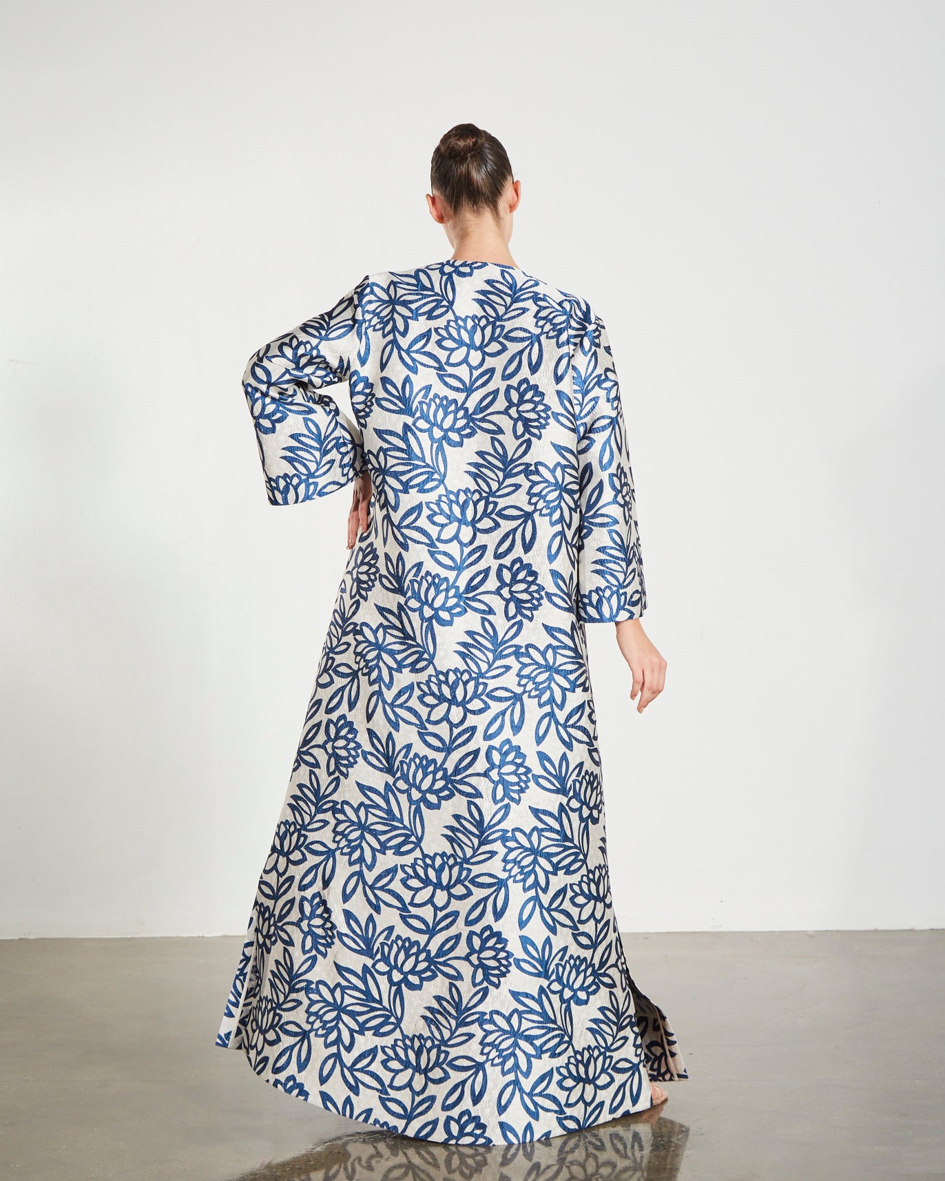 Metallic Floral Jacquard Kaftan Abaya