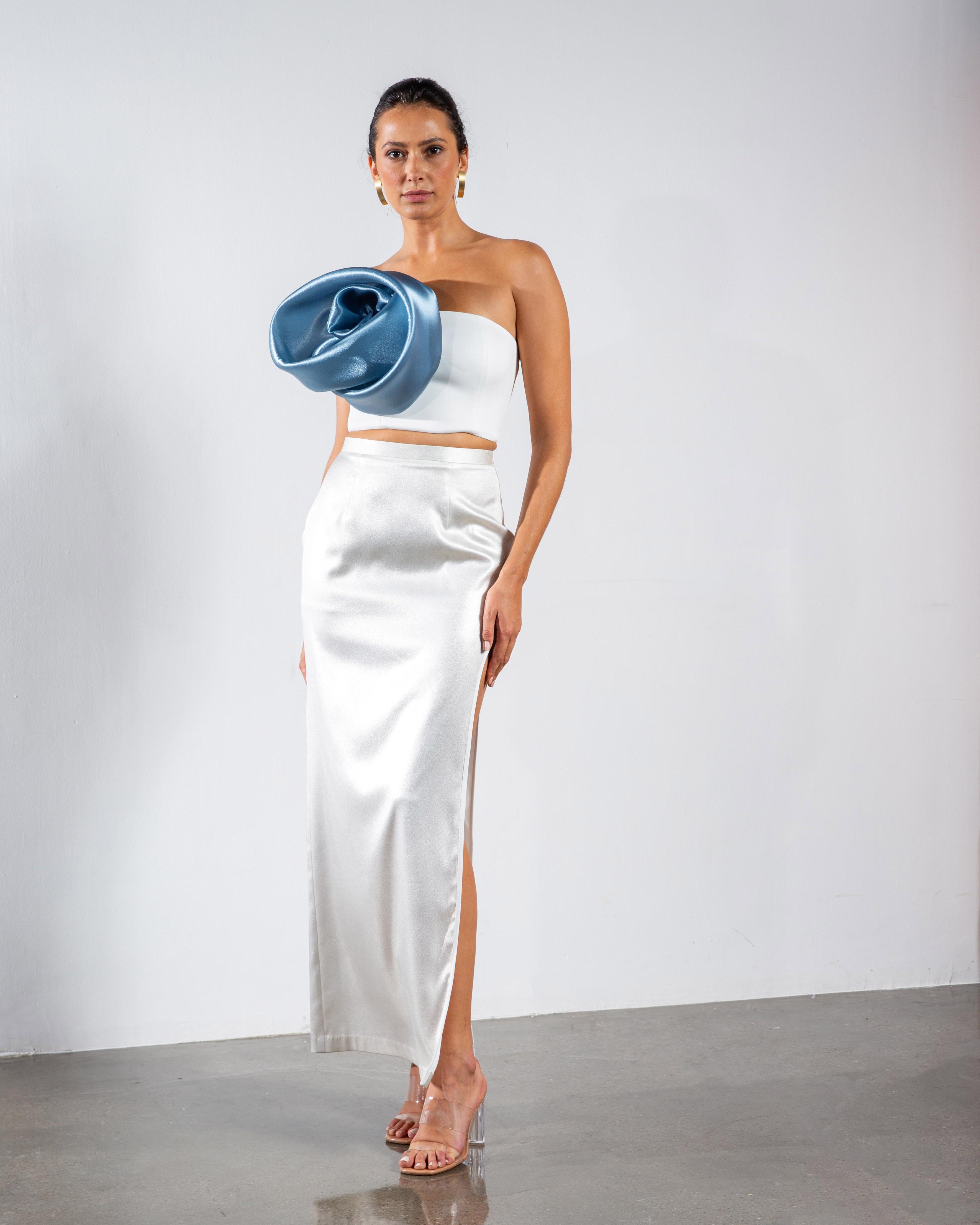 Une Rose Bi-Colour Crop Top - White