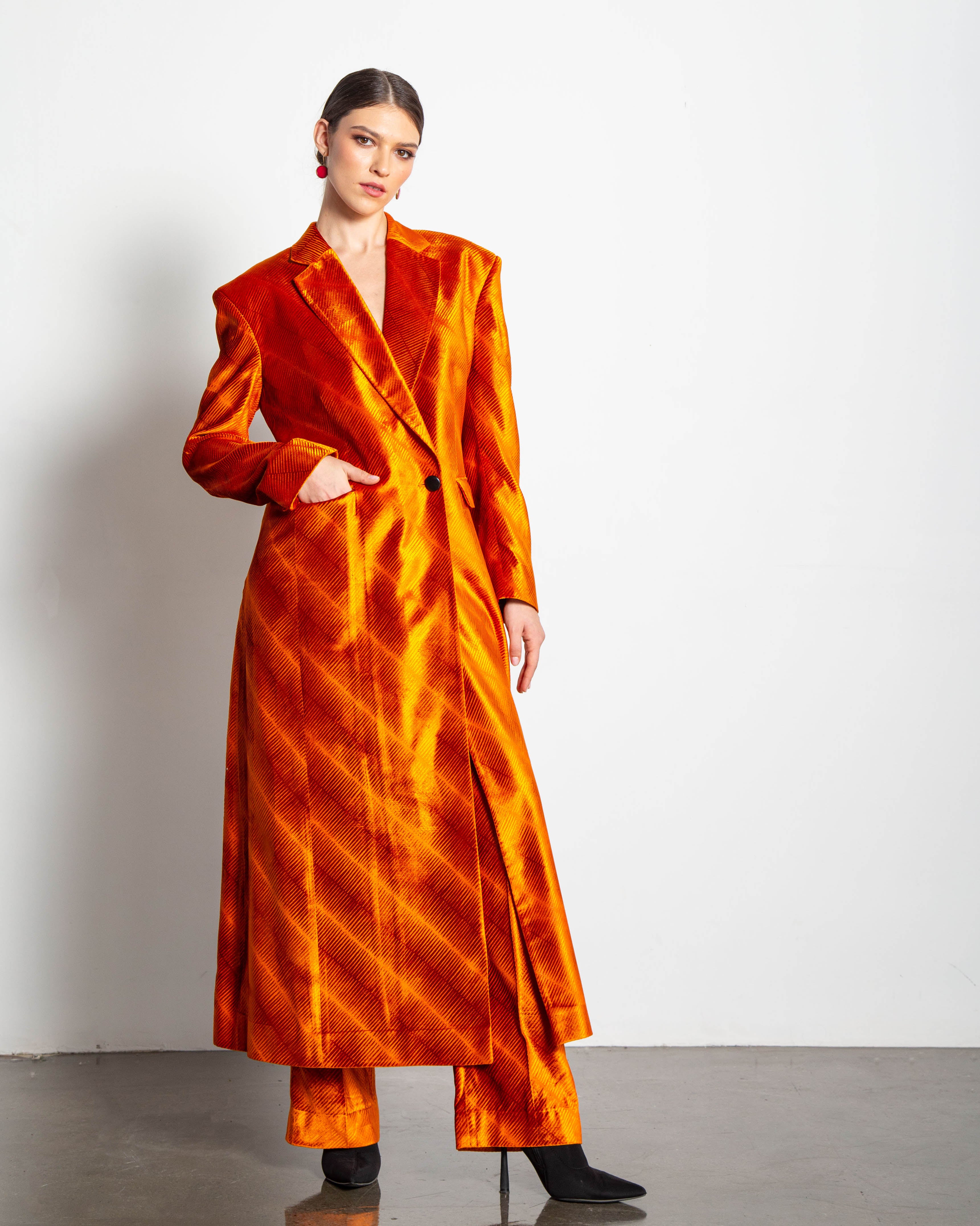 Ribbed Velvet Long Jacket