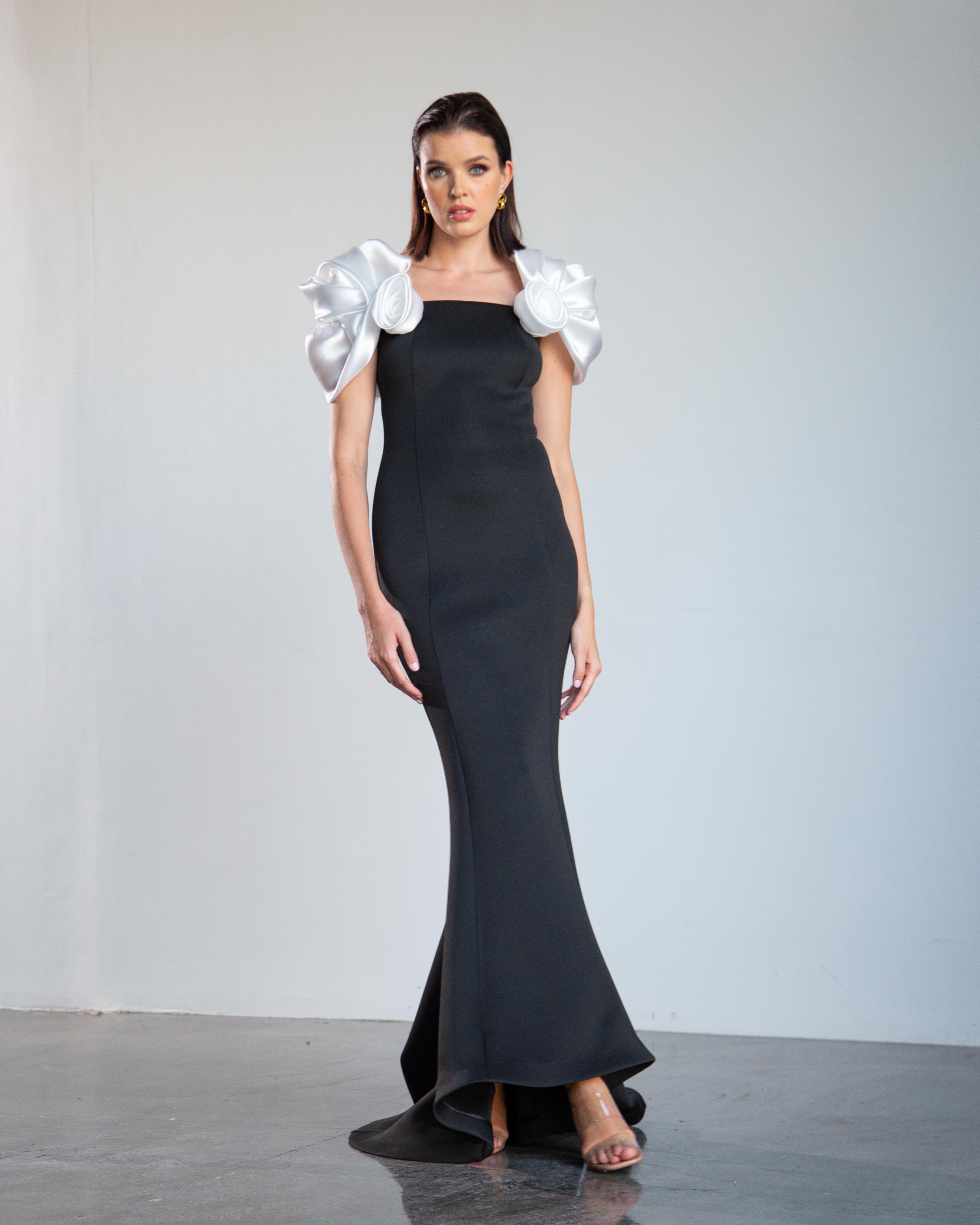 Rose Sleeve Panel Maxi Dress - Black