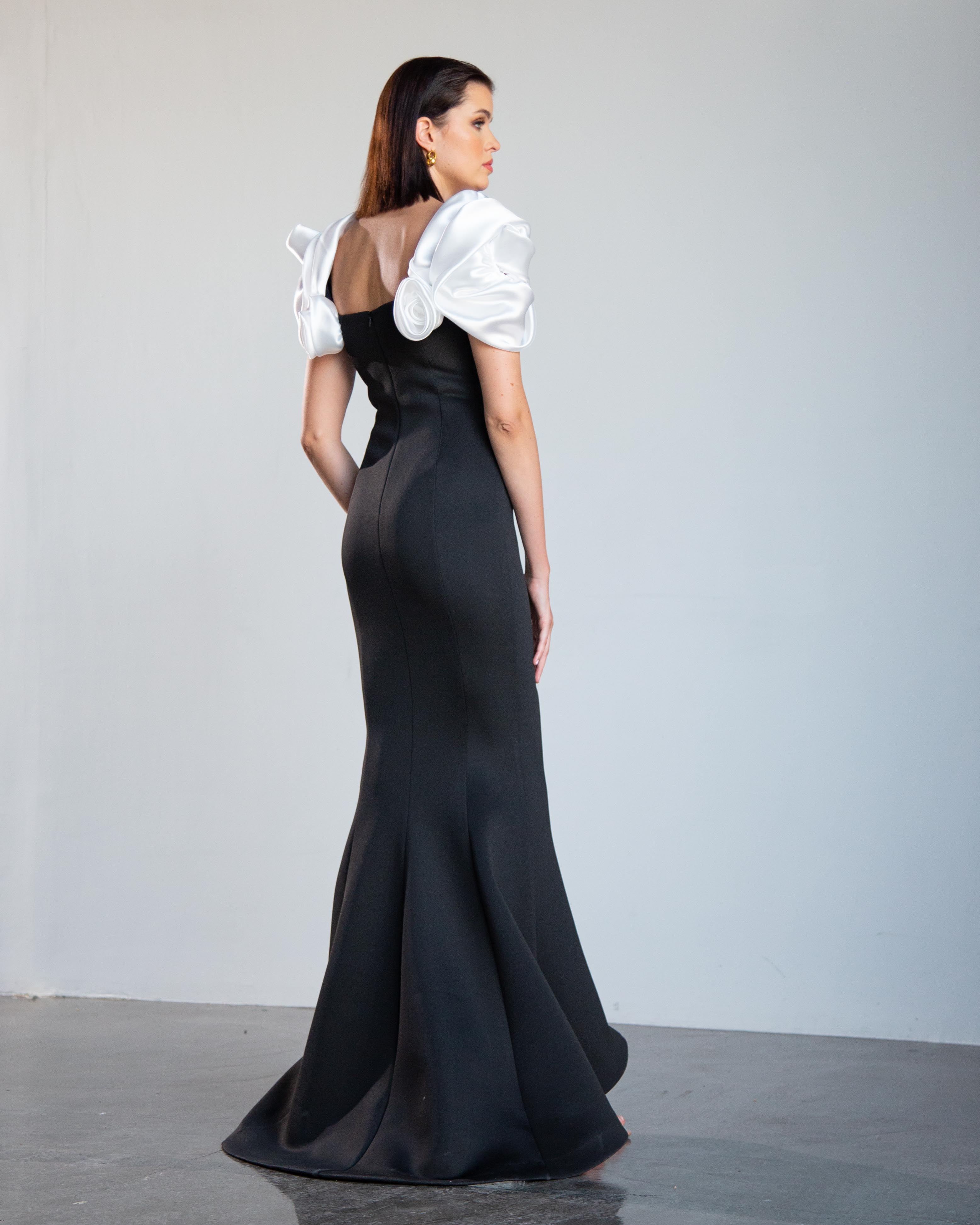 Rose Sleeve Panel Maxi Dress - Black