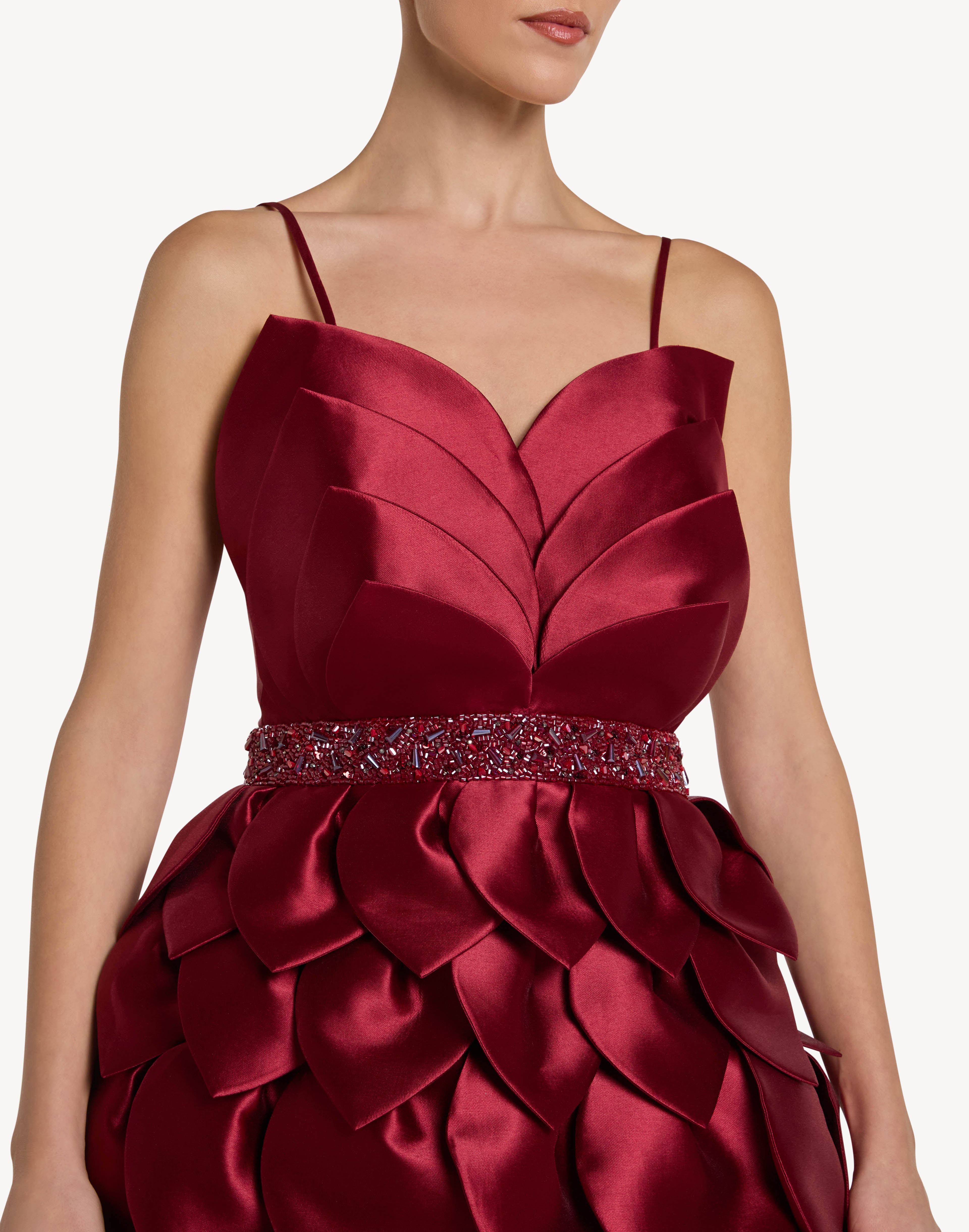 Leaf Appliqué Corset Sweetheart Gown