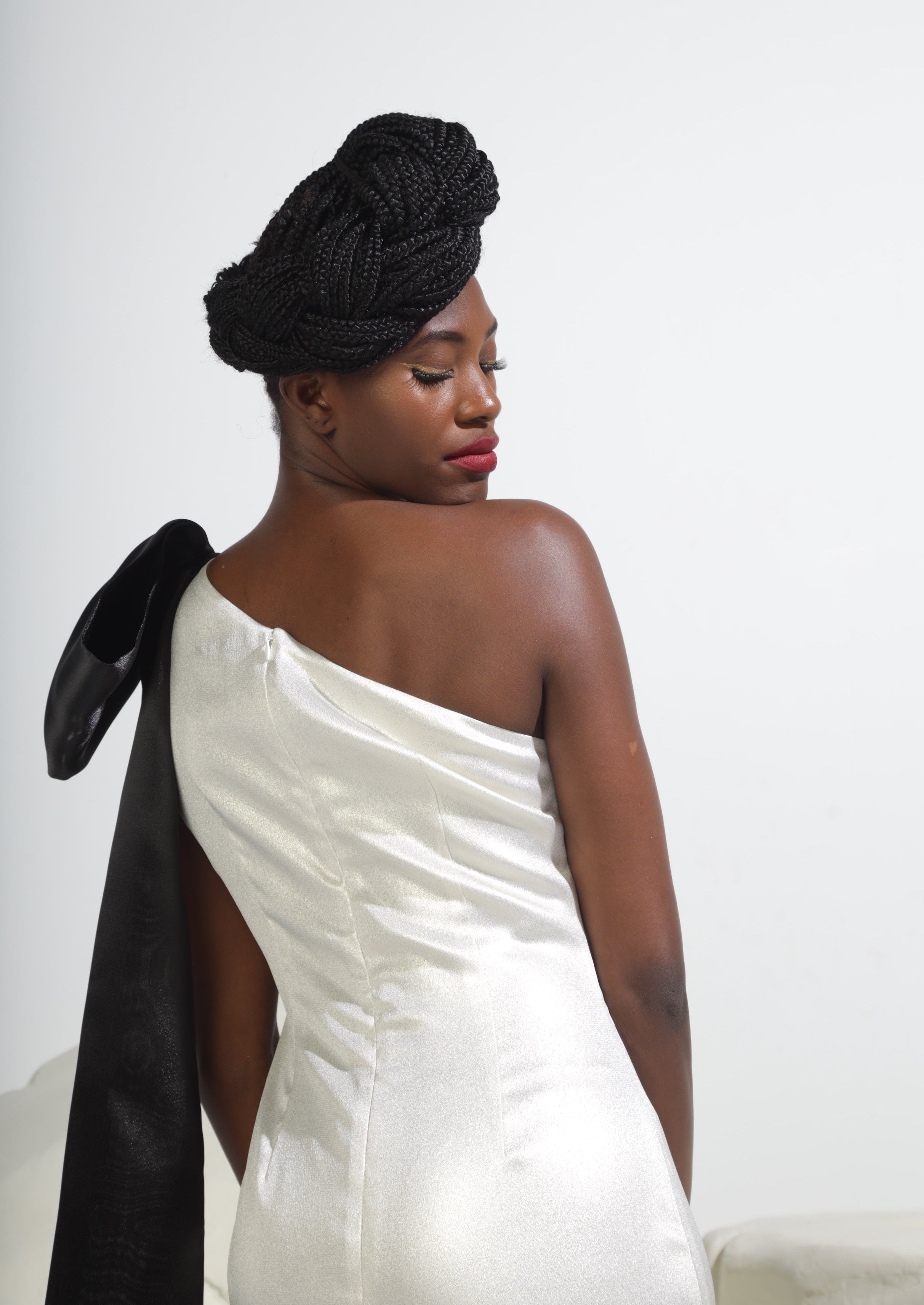 Savanna Signature Bow Maxi Dress
