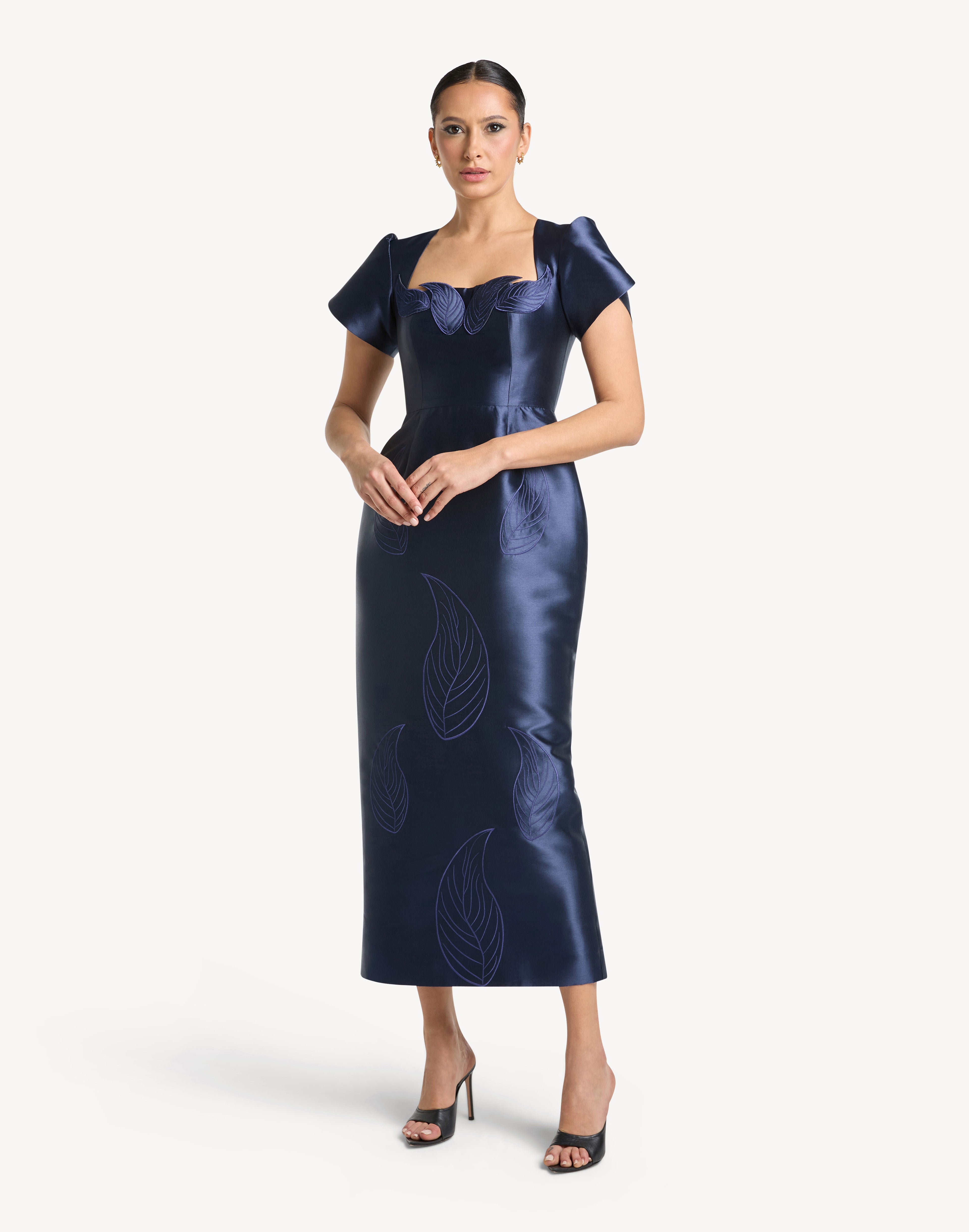 Magnific Leaf Appliqué Dress