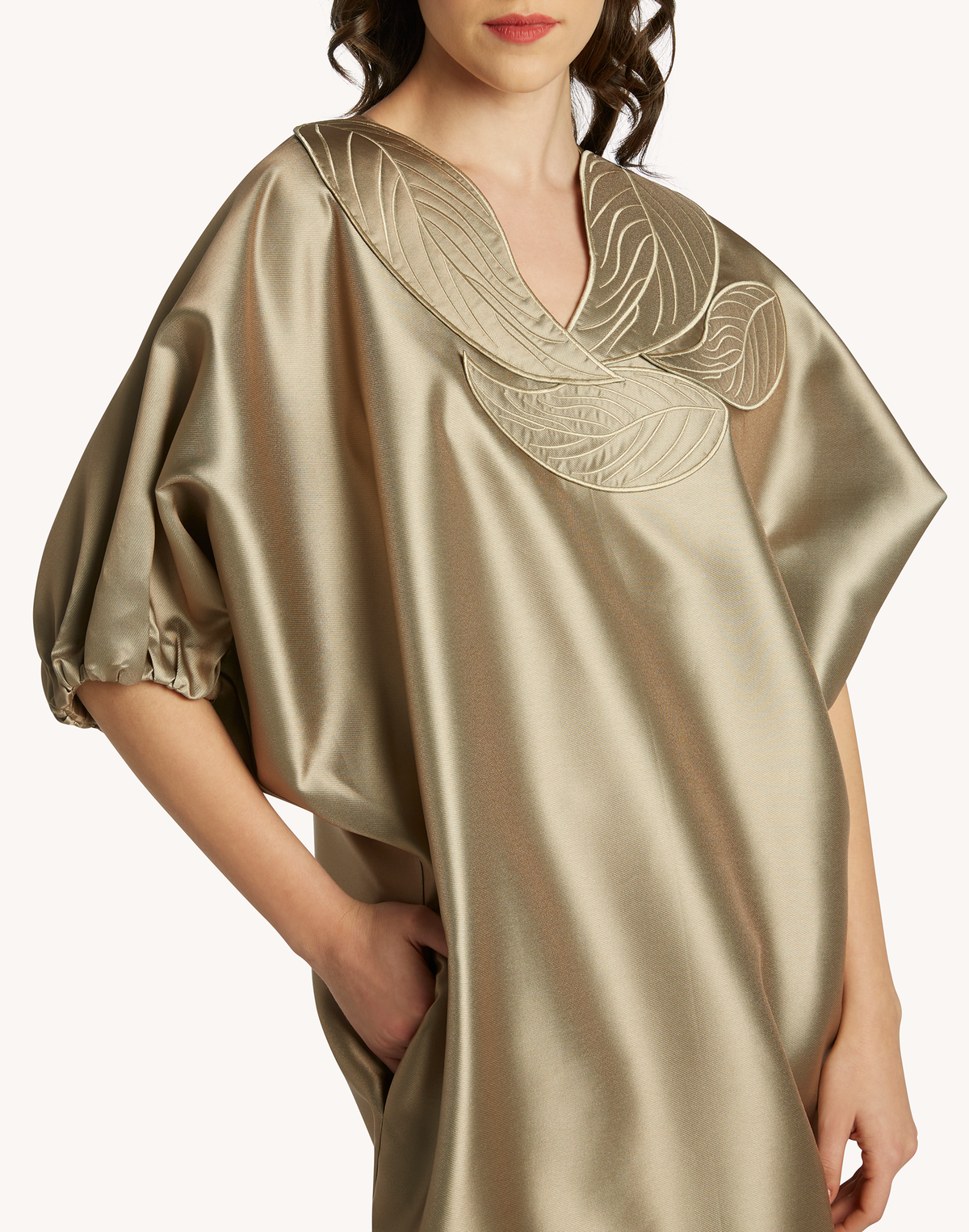 Anissa Leaf Appliqué Kaftan