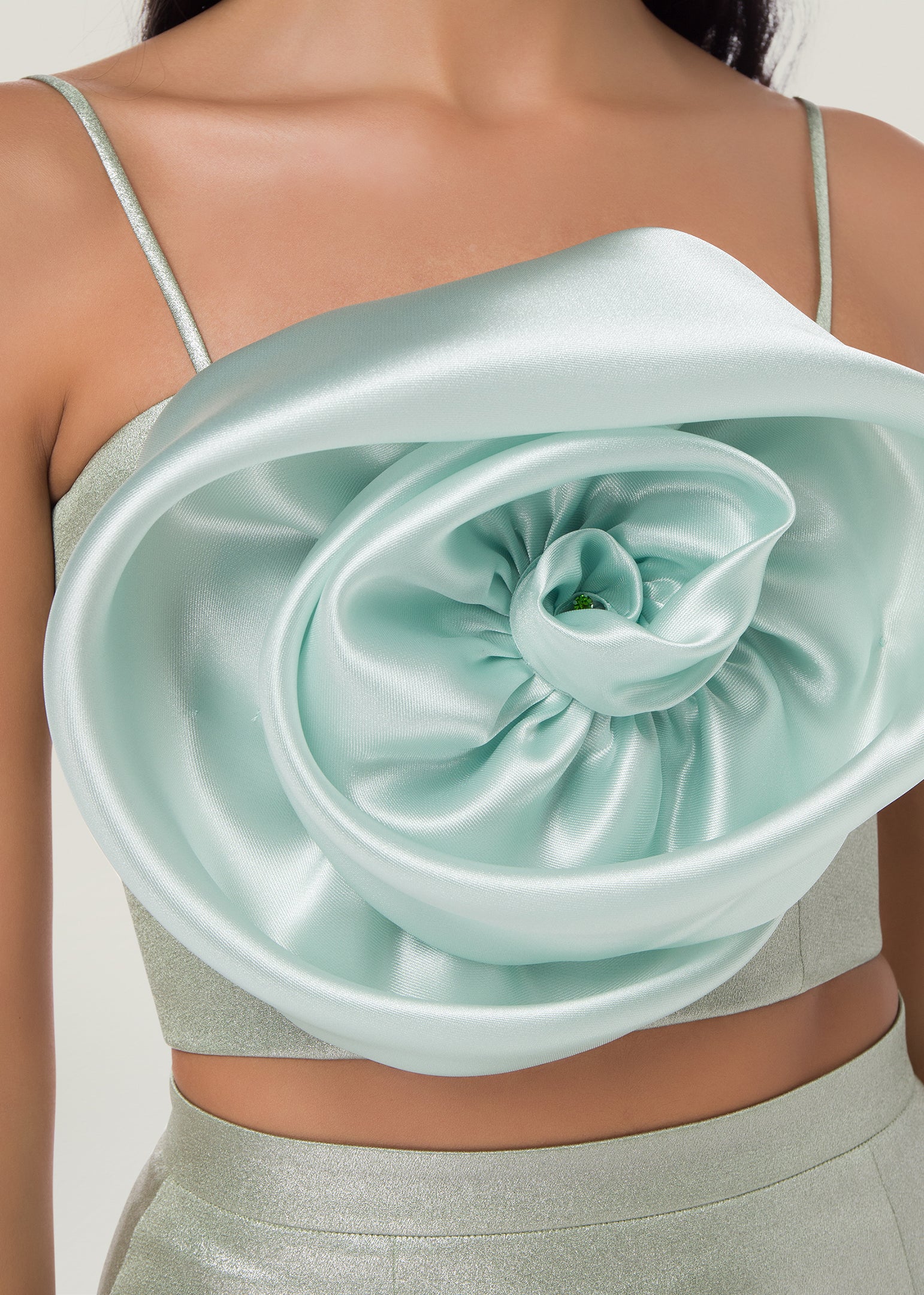 Une Rose Shimmer Crop Top