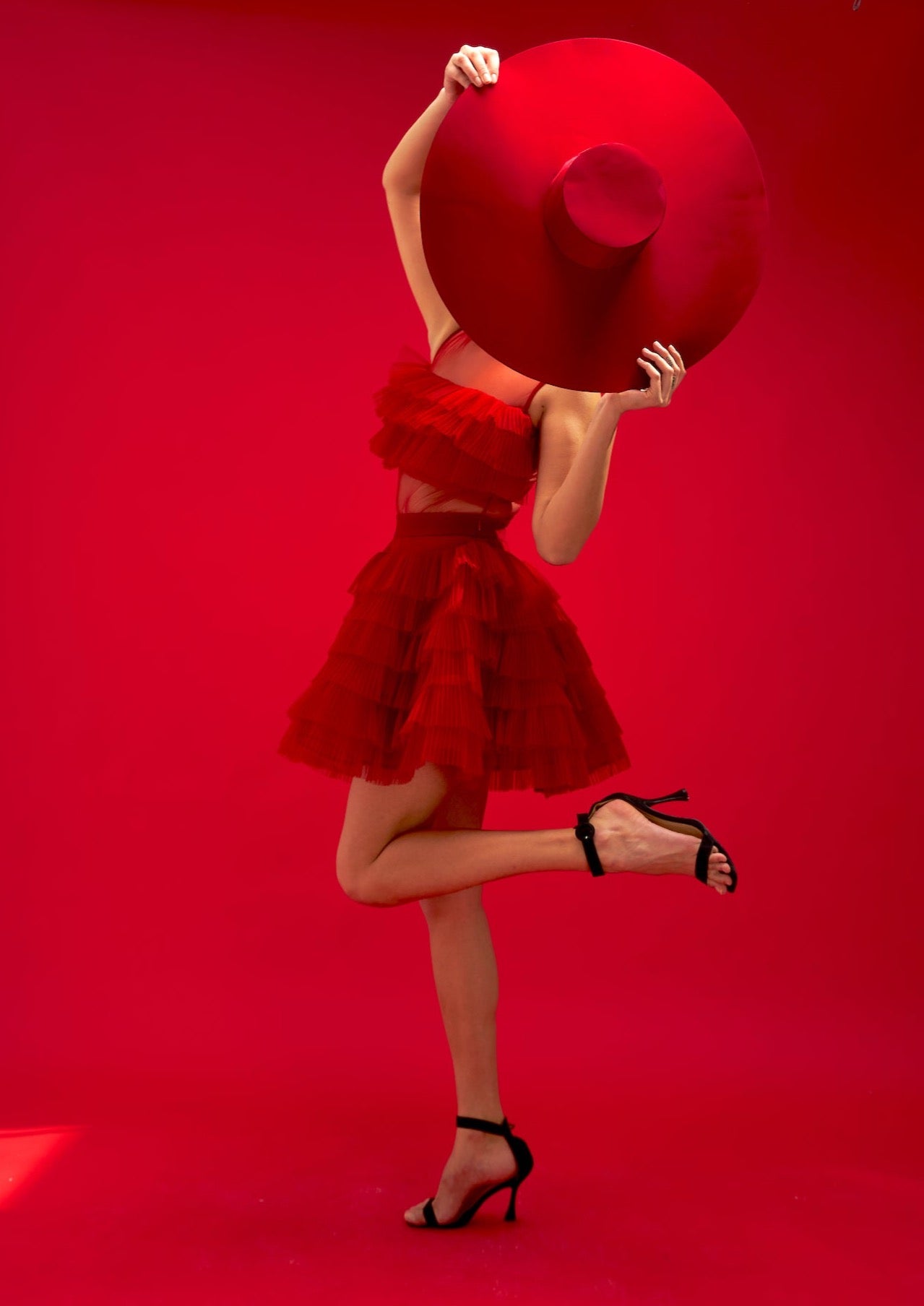 Sheer Tulle-tiered Sleeveless Top