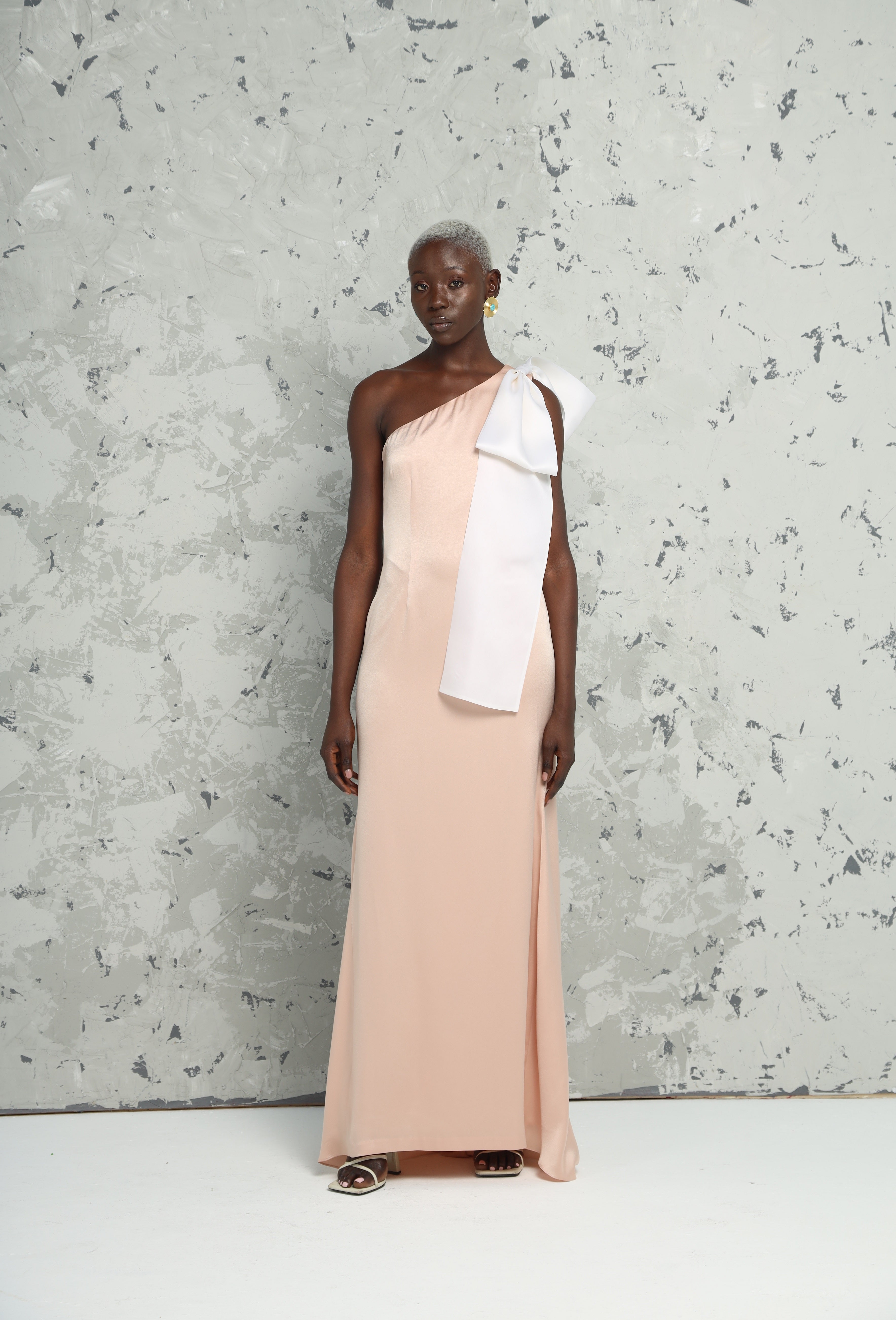 Savanna Signature Bow Dress - Light Pink