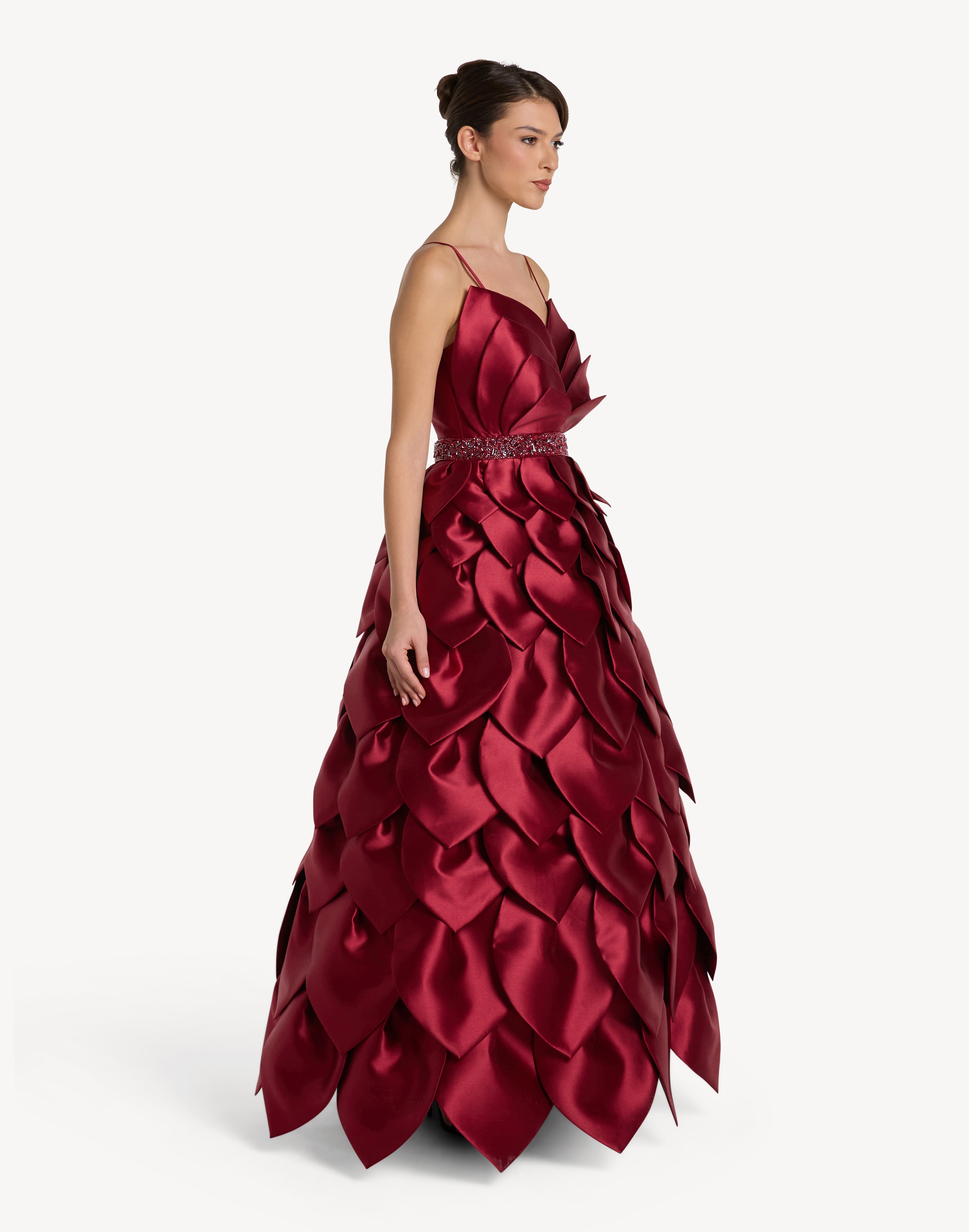 Leaf Appliqué Corset Sweetheart Gown