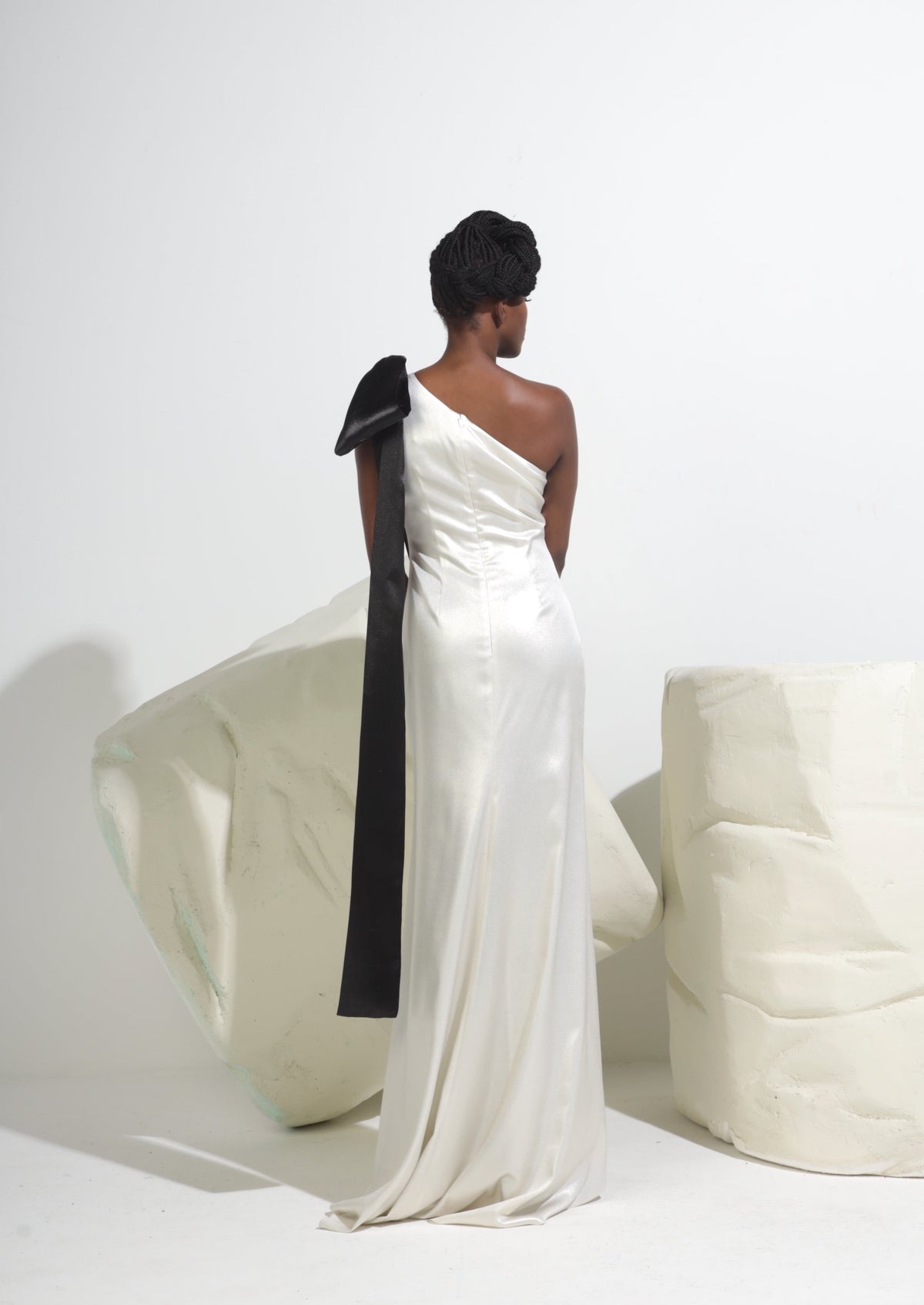 Savanna Signature Bow Maxi Dress