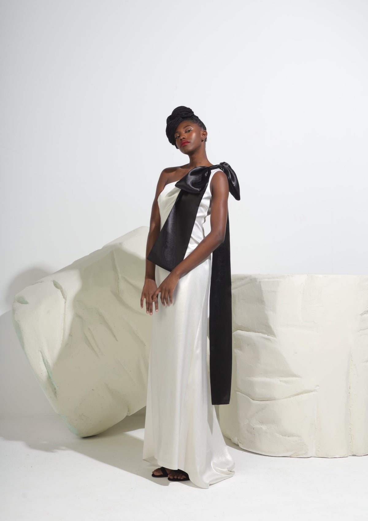 Savanna Signature Bow Maxi Dress