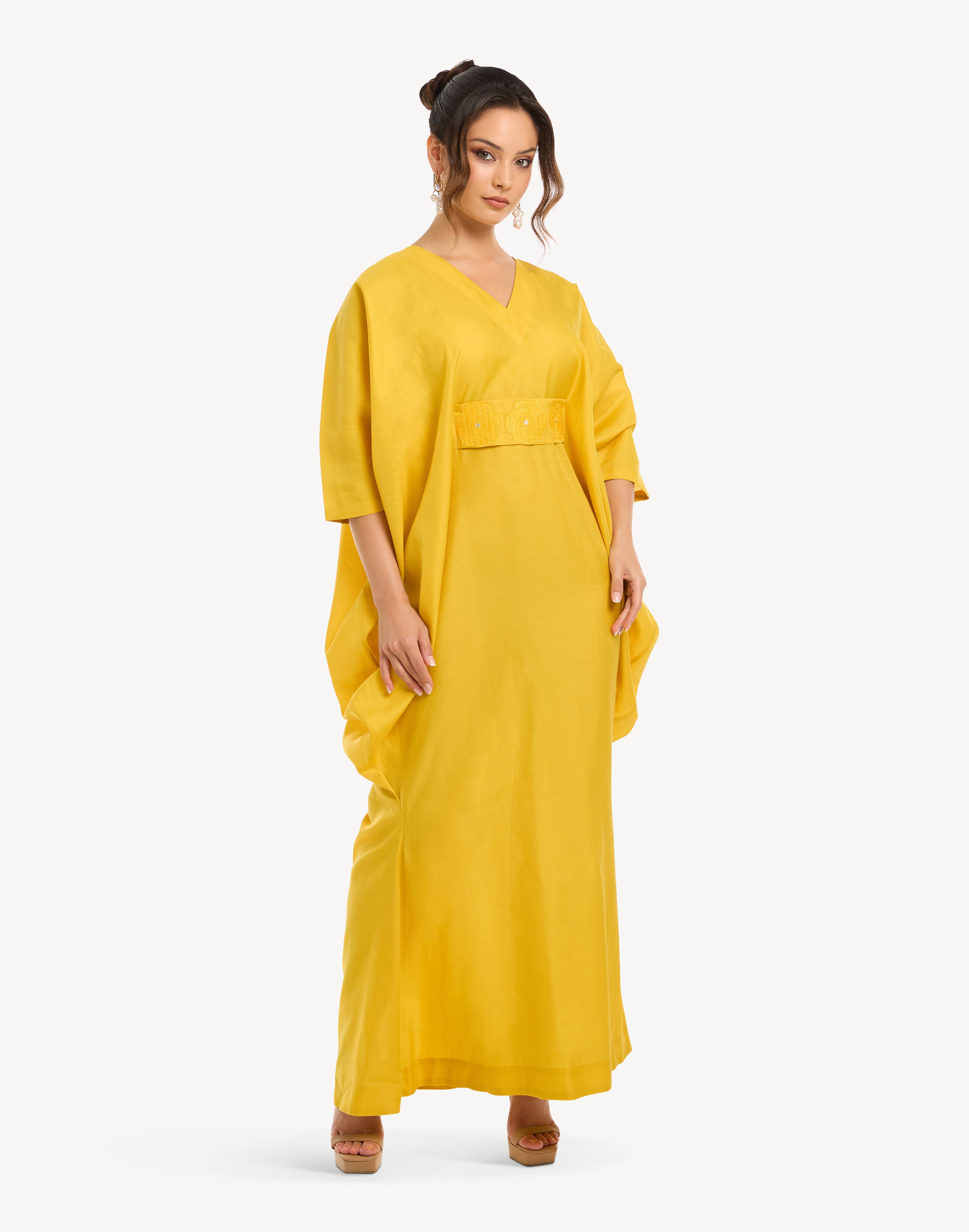 Salma Leaf Embroidered Belted Kaftan
