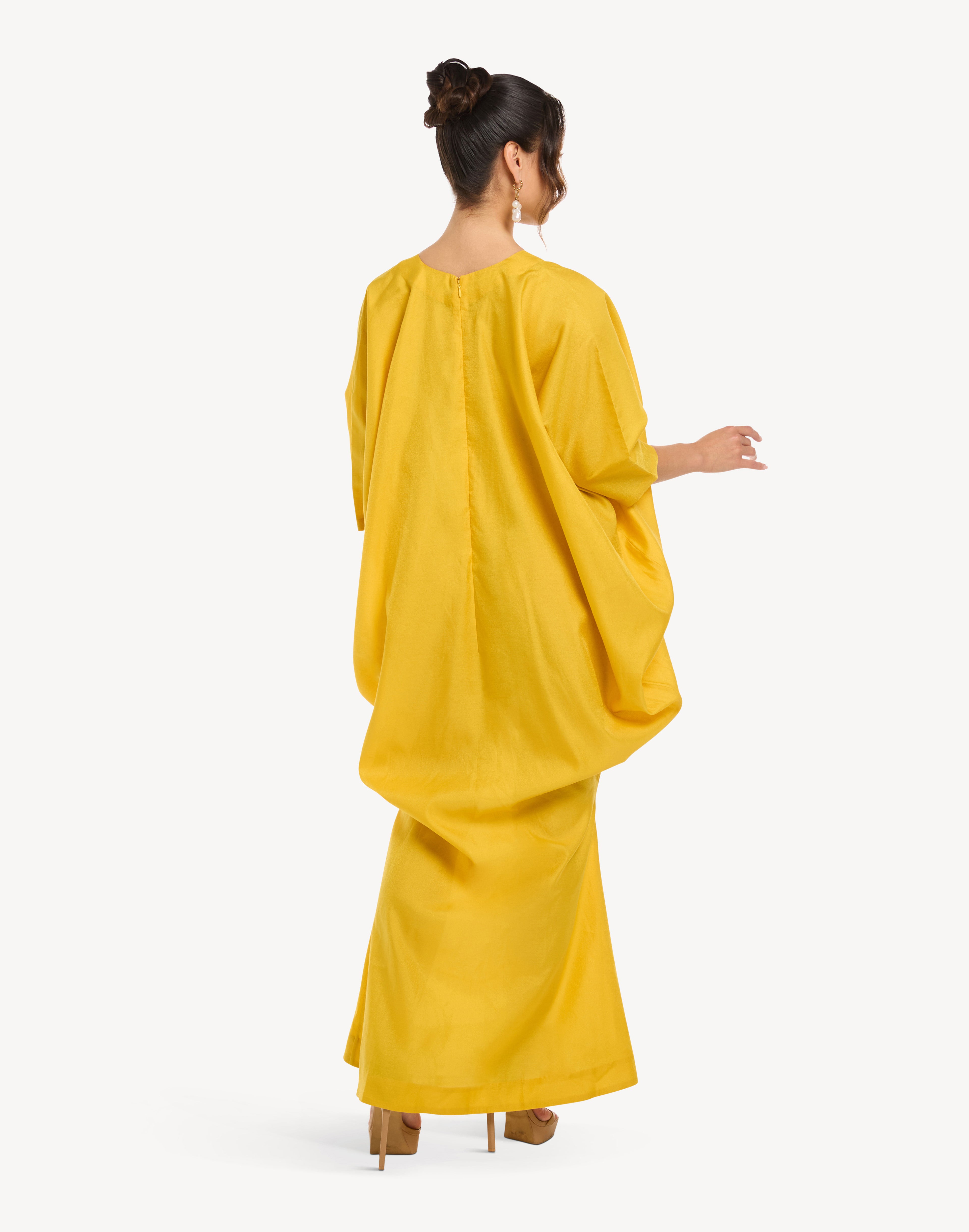 Salma Leaf Embroidered Belted Kaftan